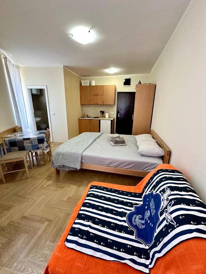 Foto 4 von 33: One-Bedroom Apartment