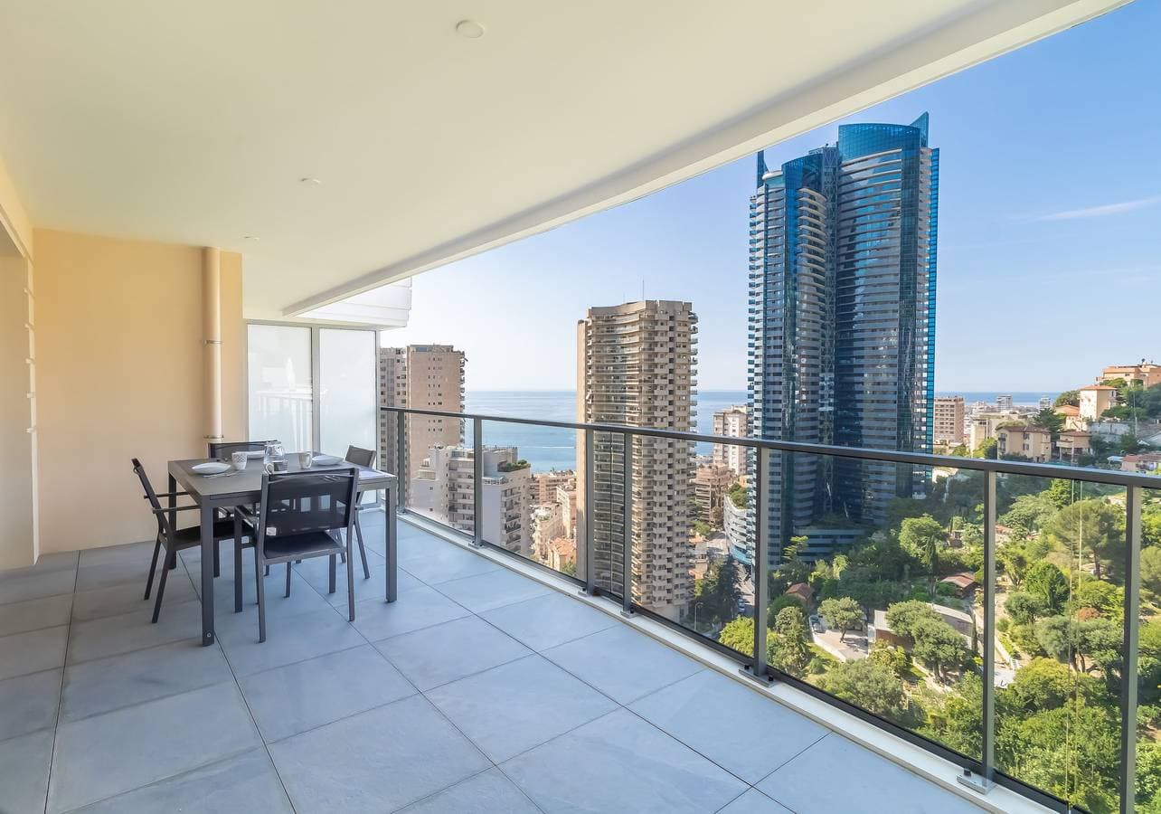 Foto 9 von 16: Beautiful apt with terrace/pool - Near Monaco #
