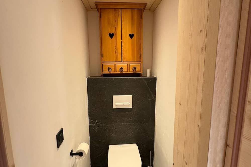 Foto 7 von 15: Luxurious 4-room chalet-style apartment. Cœur station d'Auron, 10 pers.