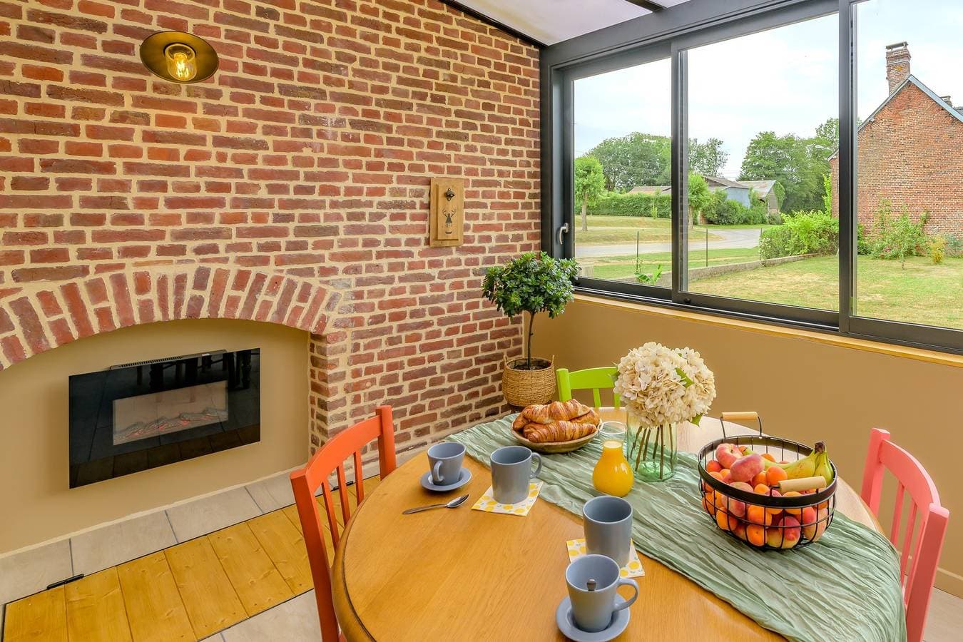 Foto 7 von 15: Ferienhaus für 9 Personen mit Terrasse