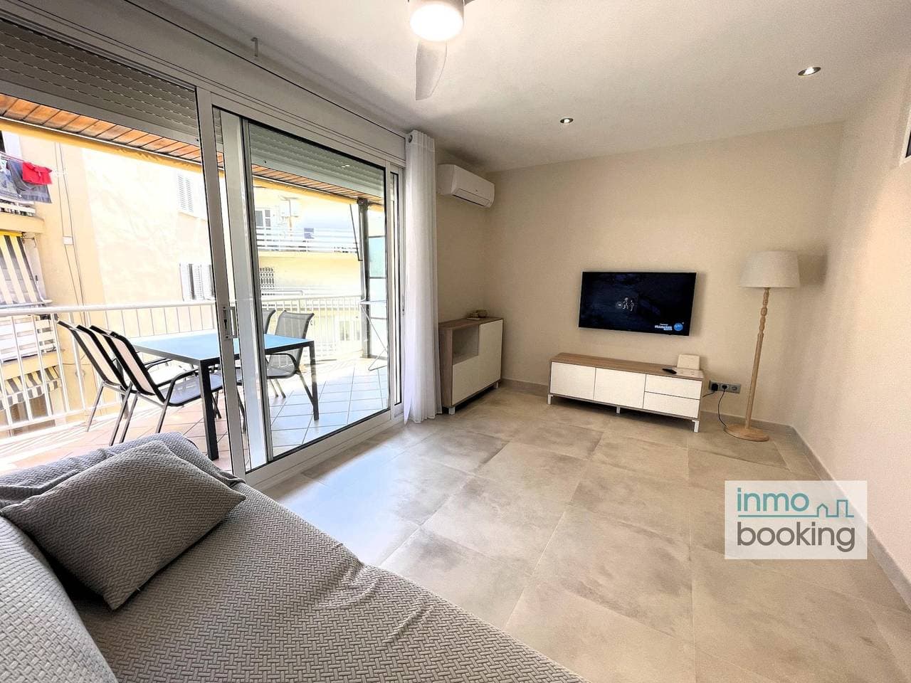 Foto 8 von 35: Ferienwohnung für 4 Personen mit Pool