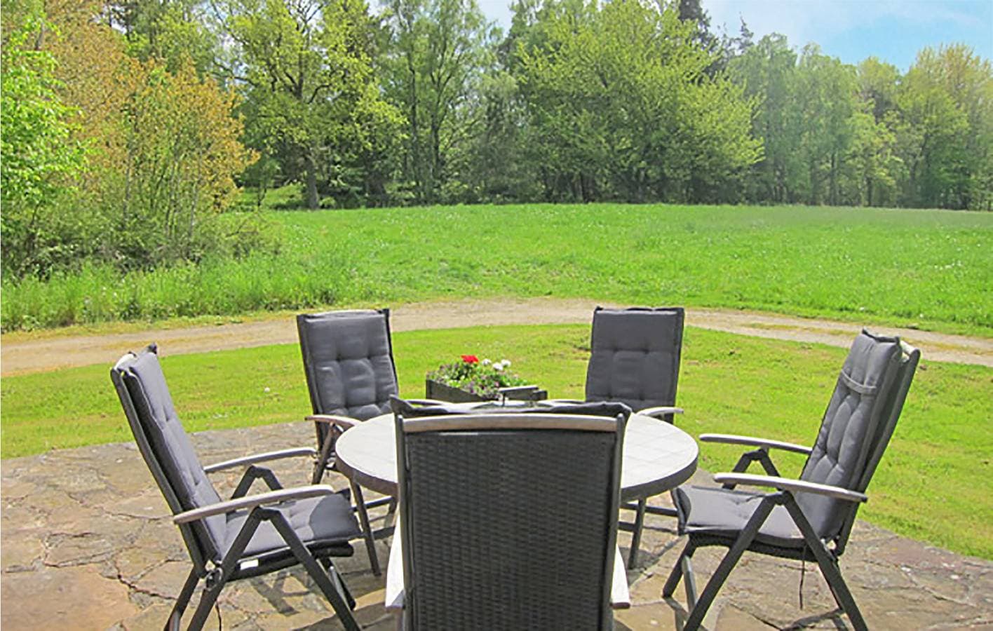 Foto 13 von 31: Ferienhaus für 6 Personen mit Terrasse