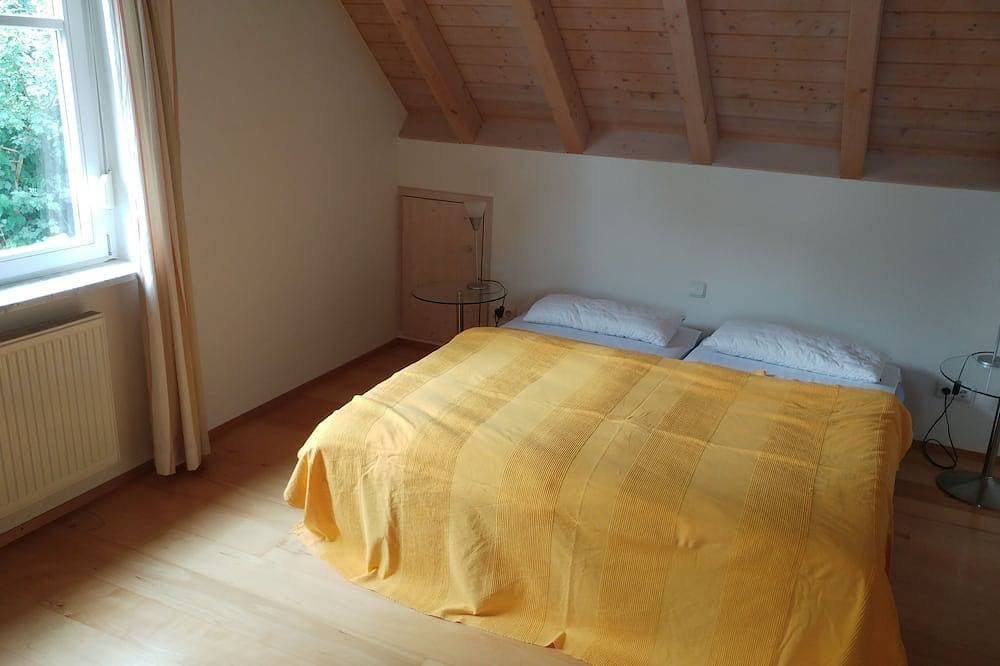 Foto 2 von 11: Ferienwohnung für 3 in Hanglage mit Traumblick auf den See