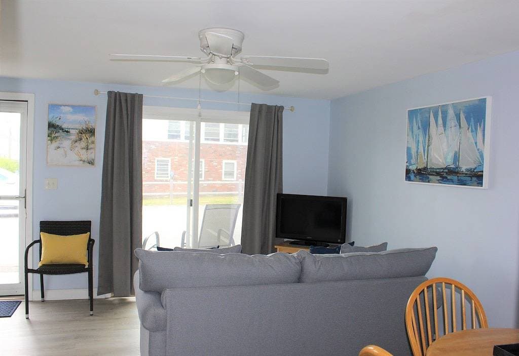 Foto 7 von 30: Coastal Condo with Pool at Wells Beach
