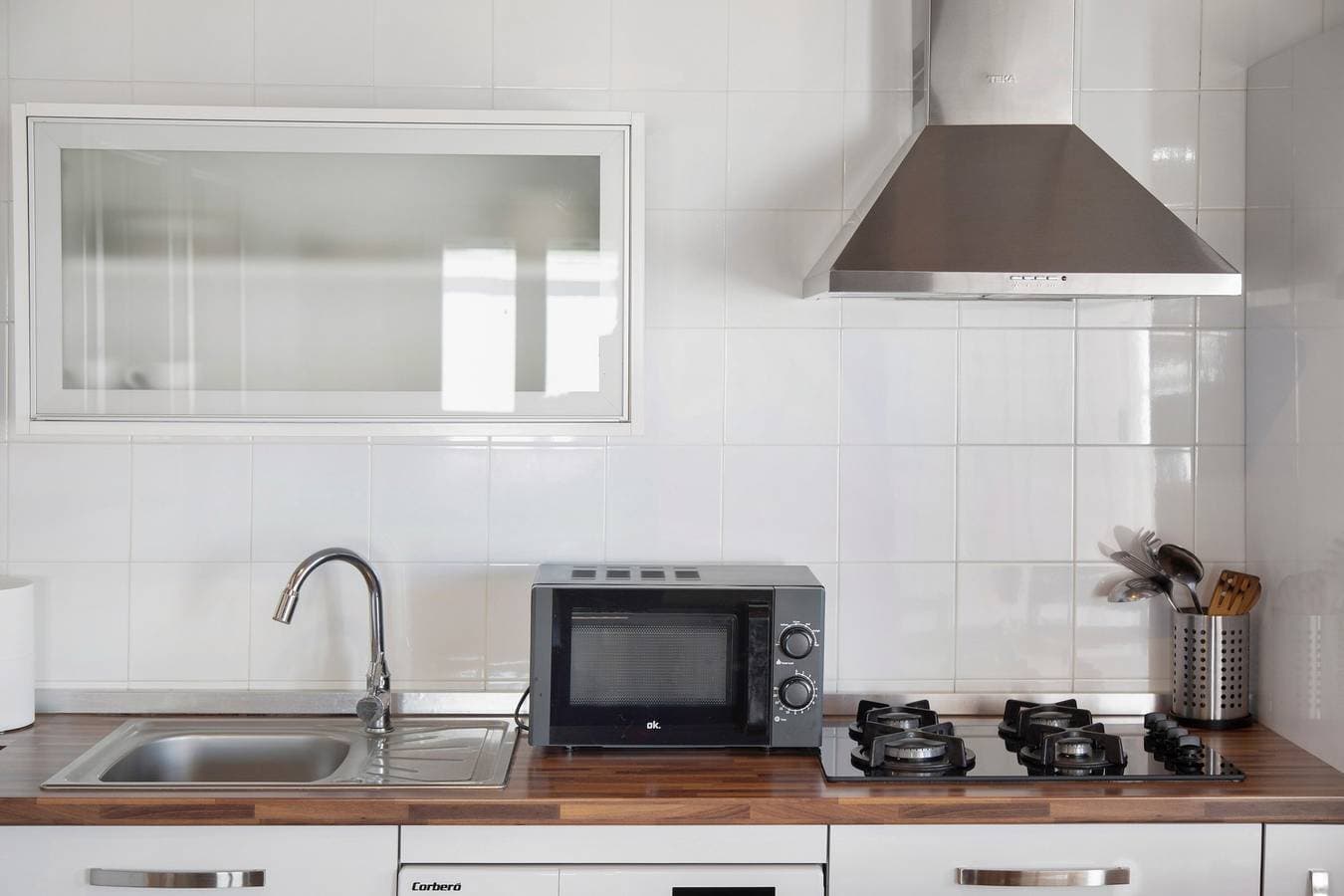 Foto 8 von 23: Ferienhaus 'Villa Novo Sancti Petri' mit privatem Pool, WLAN und Klimaanlage