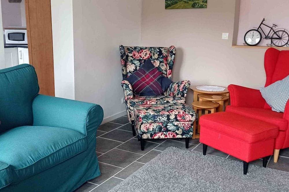 Foto 8 von 20: Four person cottage with heated/covered pool & private jacuzzi, 3 star rated