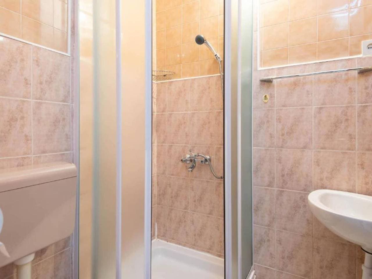 Foto 4 von 43: Adriatic Guesthouse Balota with Shared Pool- Bungalow with Terrace (1)