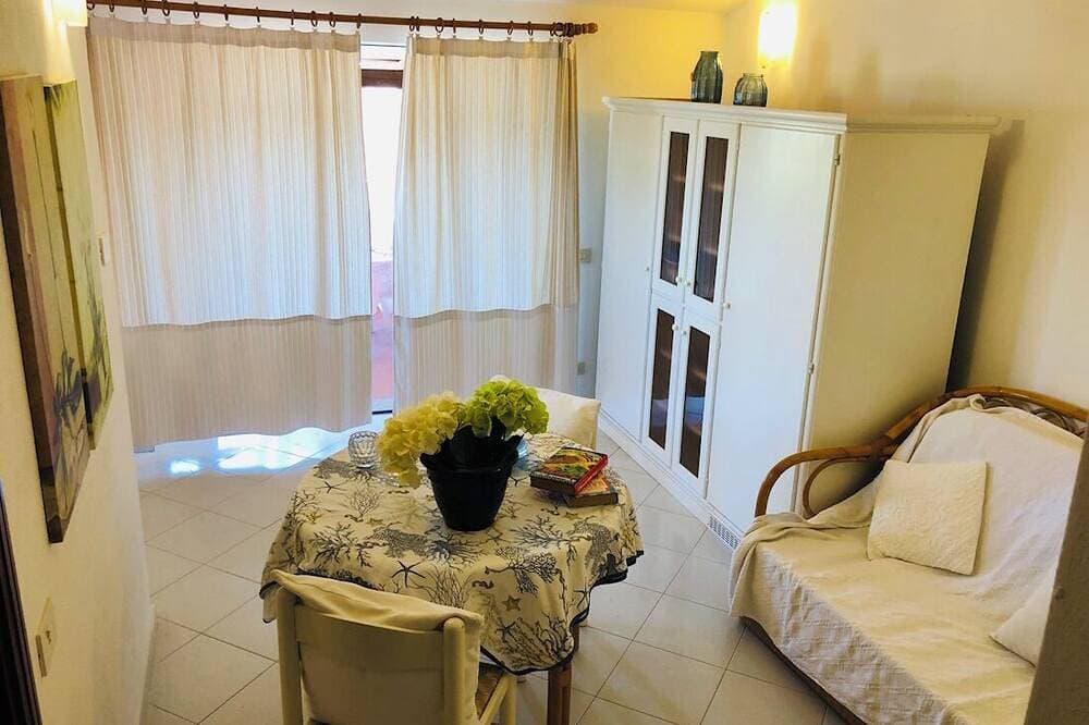 Foto 6 von 21: Two-room apartment Oleander Sea view 250 mt beach Porto Taverna