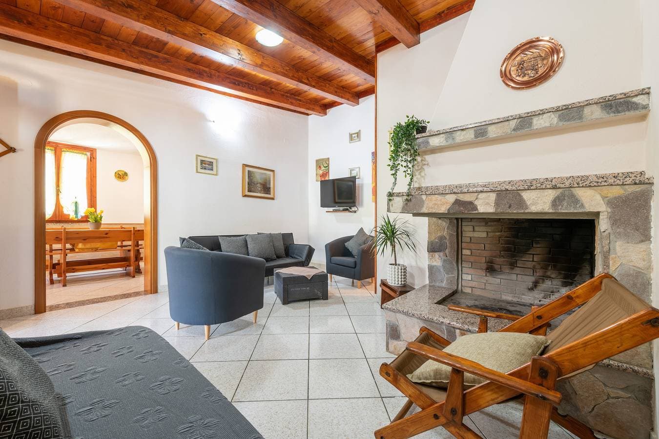 Foto 5 von 28: Villa 'Lidia Vicino al Mare' mit Bergblick, Garten und Klimaanlage