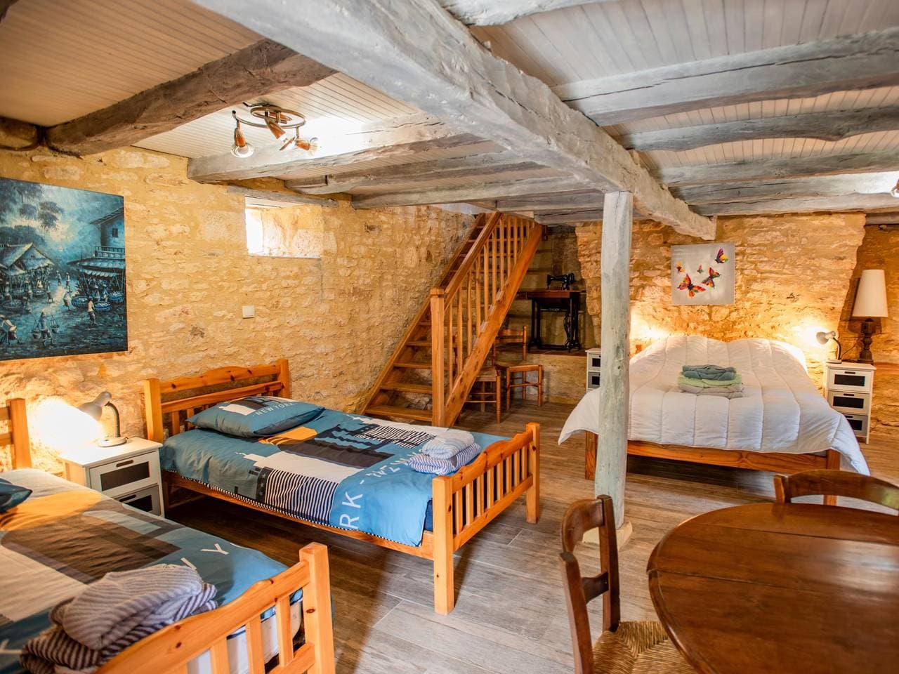 Foto 6 von 50: Großes super attraktives Haus mit privatem Pool