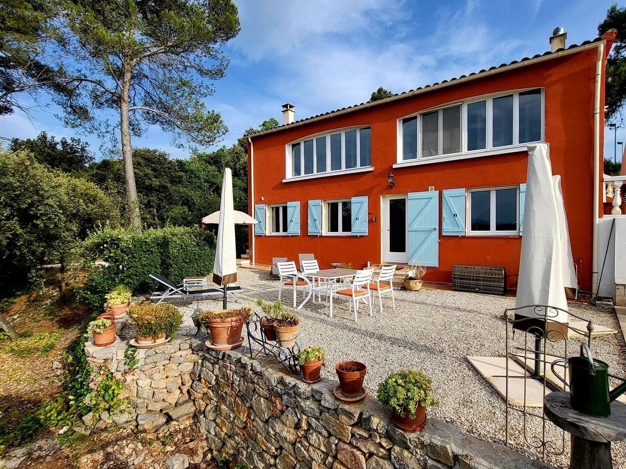 Ferienhaus Guillaume mit Swimmingpool 1