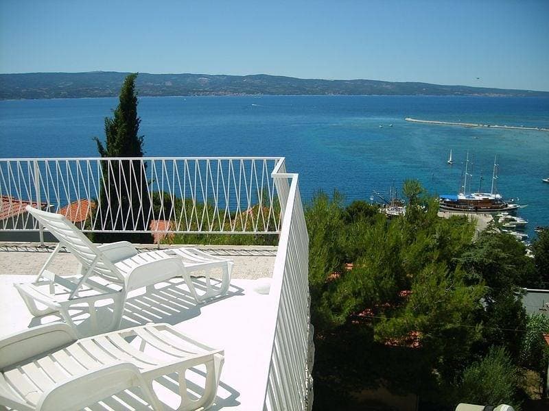 Foto 13 von 28: Ferienwohnung in Omiš mit Meerblick, Balkon, Klimaanlage, W-Lan (161-4)