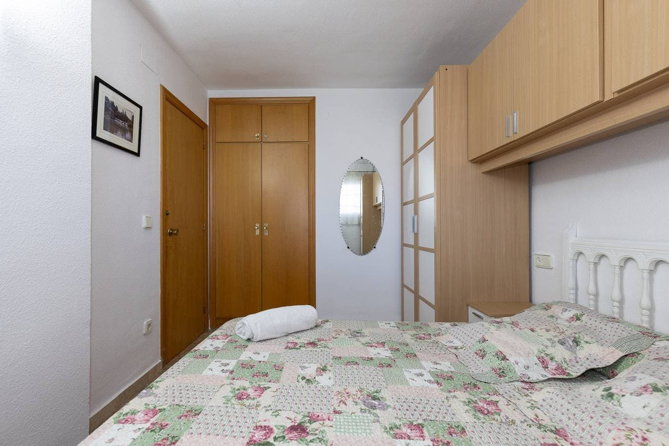 Foto 10 von 28: Apartment Near the Beach | Parking & WiFi