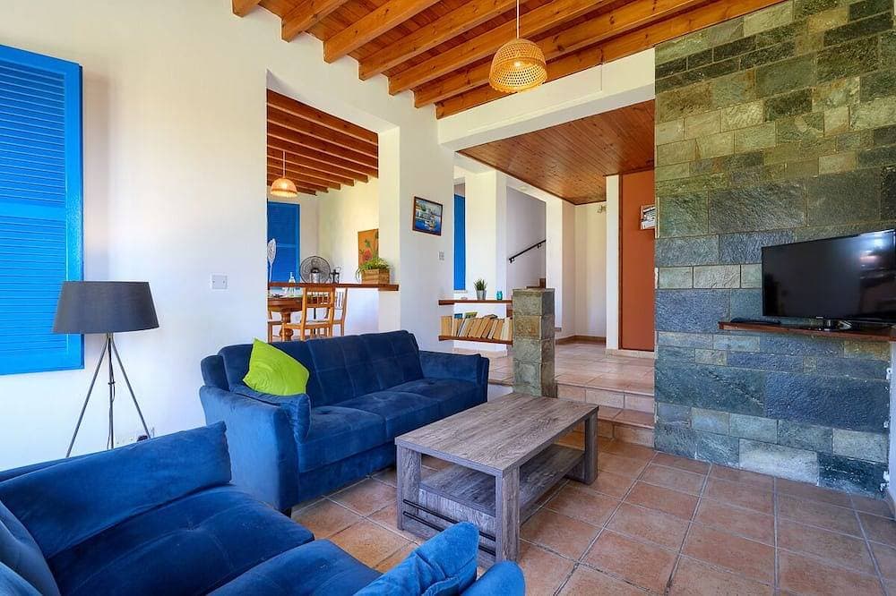Foto 11 von 30: 3 Bbr Villa mit privatem Pool am Strand, atemberaubende Lage