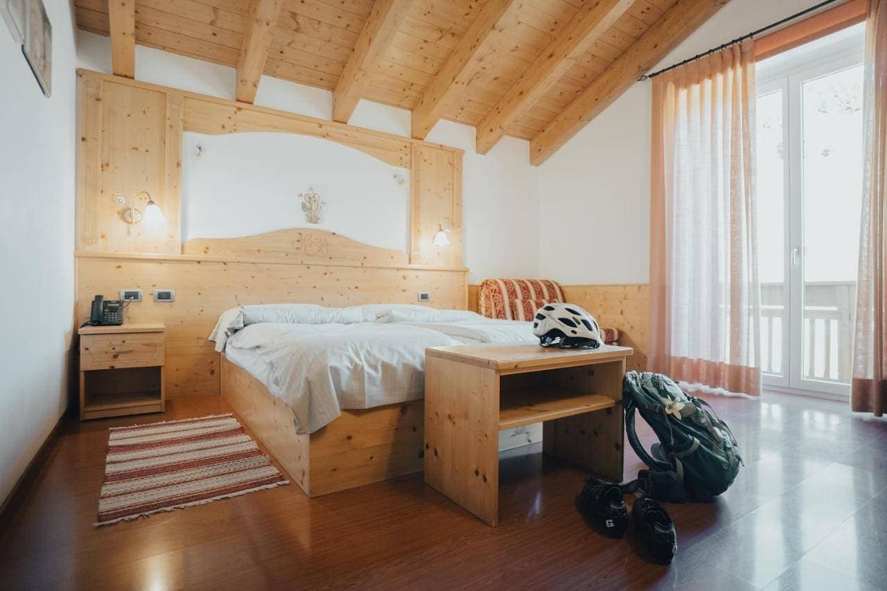 Foto 2 von 13: Standard Double or Twin Room