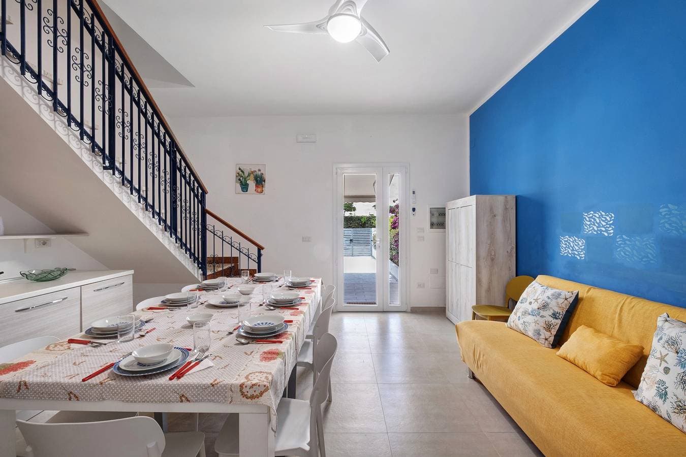 Foto 4 von 22: Villa „Bicos“ mit privatem Garten, Balkon und Klimaanlage
