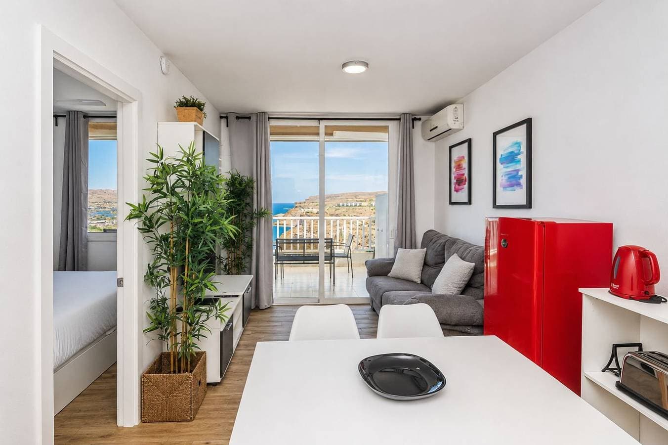Foto 10 von 33: Ferienwohnung für 3 Personen mit Balkon