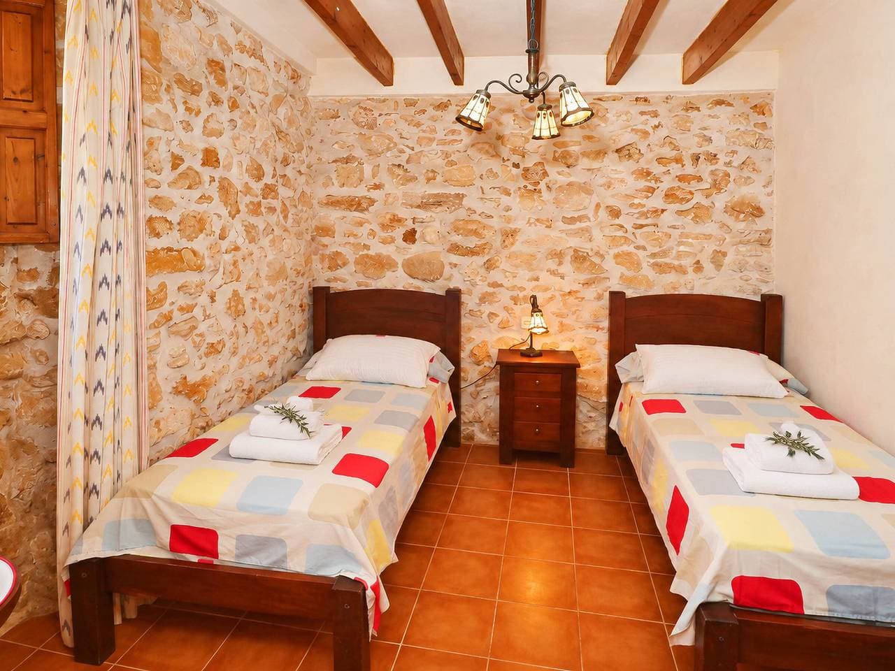 Foto 11 von 26: Schöne Villa mit Privatpool und Garten in Es Llombards