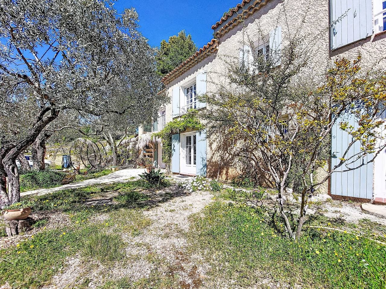 Einfamilienhaus Le Mas de la Poterie 1