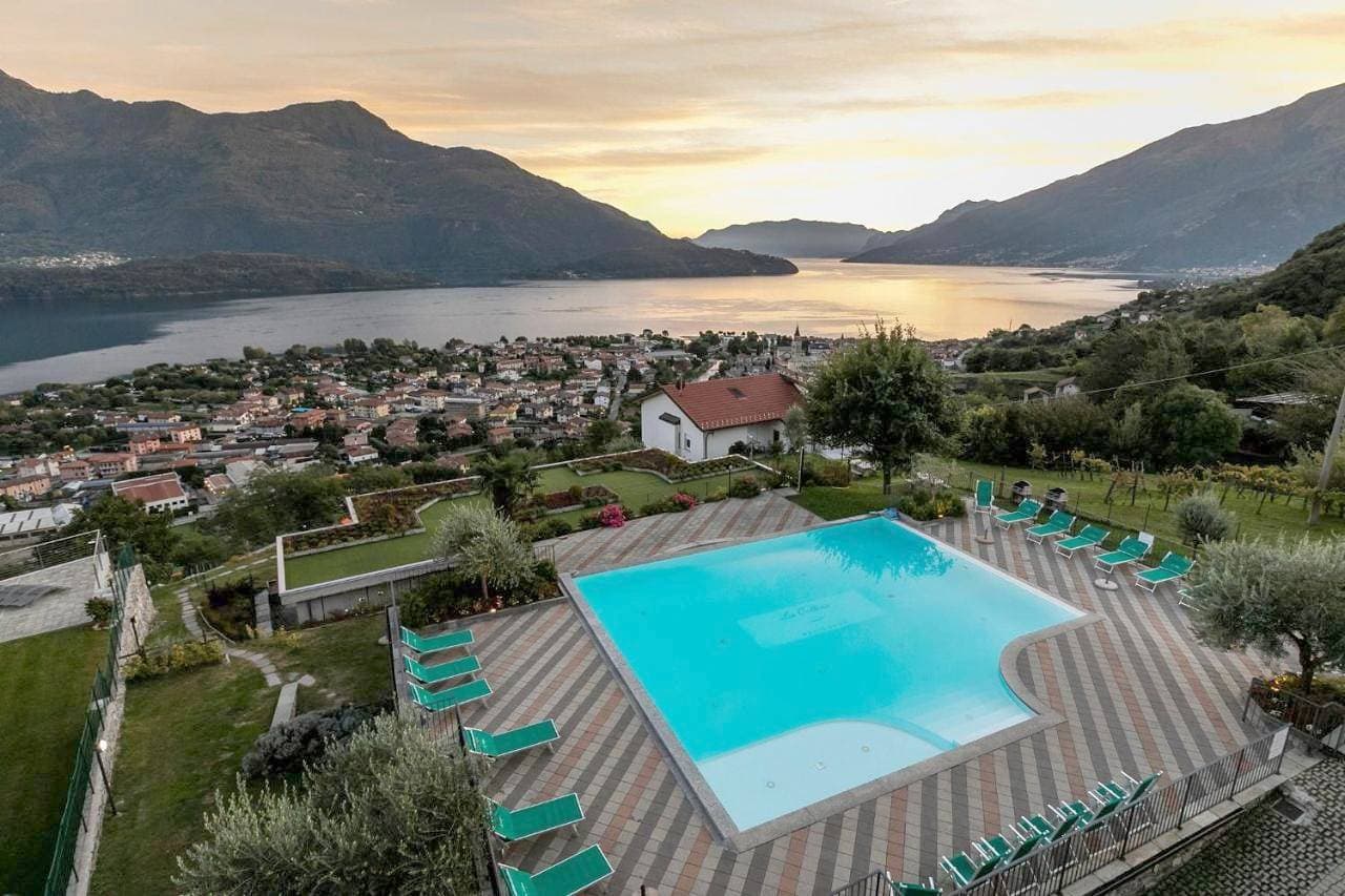 Foto 4 von 5: One-Bedroom Apartment with Lake View