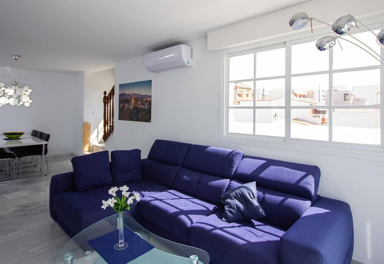 Foto 10 von 31: Ferienwohnung "Schönes renoviertes Penthouse" am Strand mit Meerblick