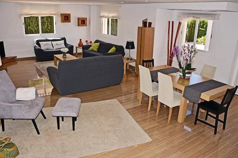 Foto 8 von 30: Cozy home in Lluchmajor