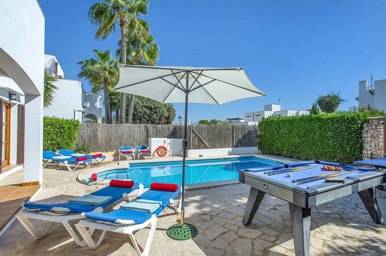 Foto 11 von 25: Villa für 6 Personen mit Garten