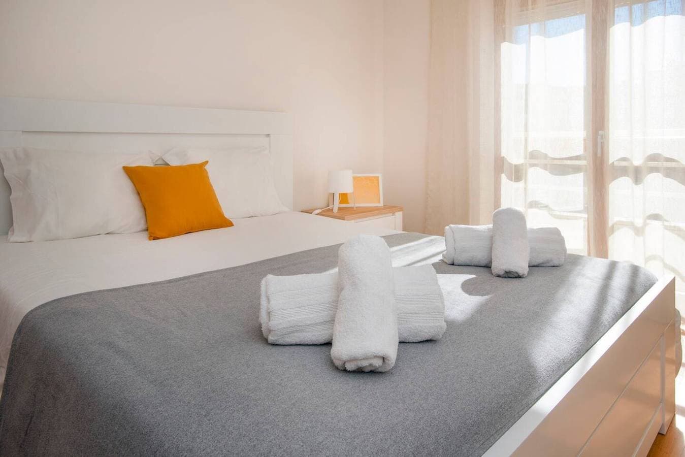 Foto 10 von 32: Ferienwohnung 'Borealis - Nazaré' mit Meerblick, Gemeinschaftsterrasse und WLAN