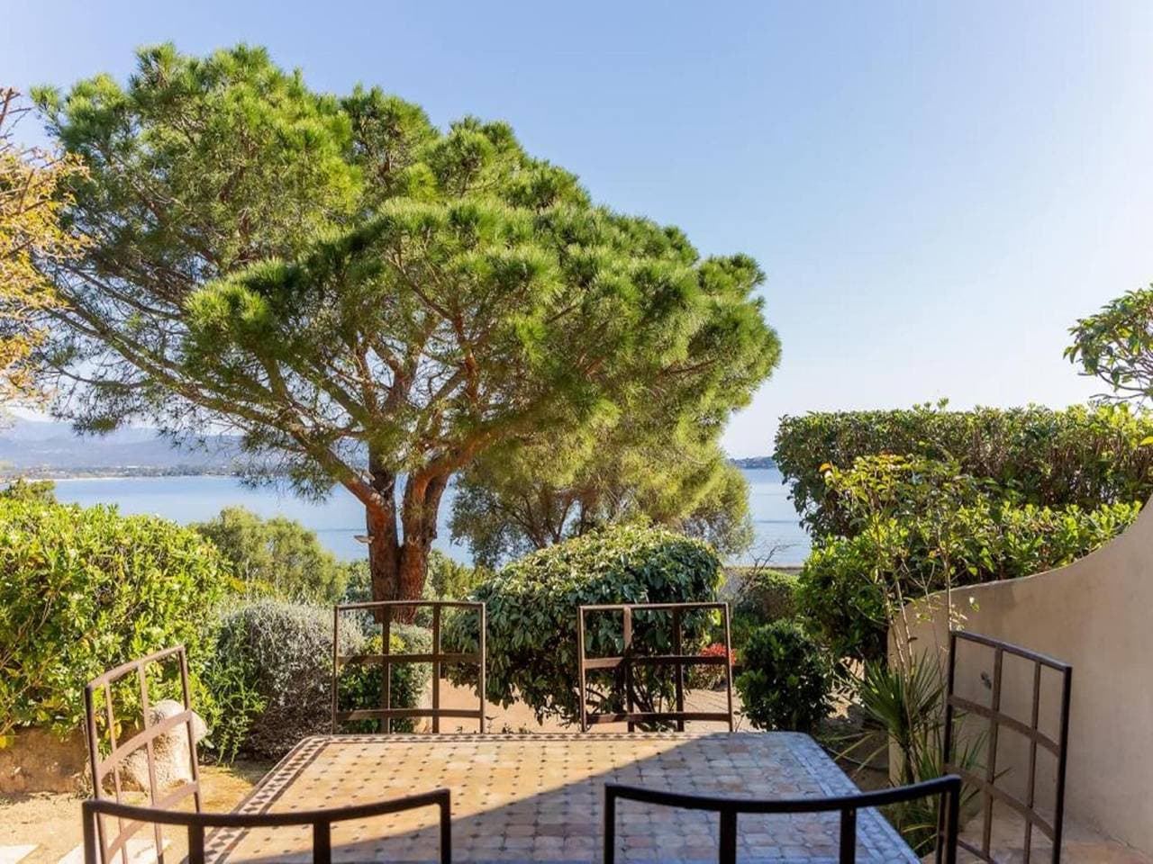 Foto 4 von 20: Villa mit privatem Bootssteg