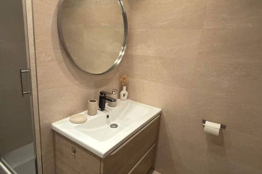 Foto 6 von 11: Stunning Duplex In The Heart Of The City Center With Underground Parking Included, 10 Minutes From Paris