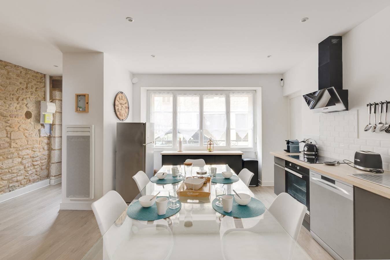 Foto 12 von 24: Modernes Steinhaus mit Terrasse für 6 Personen