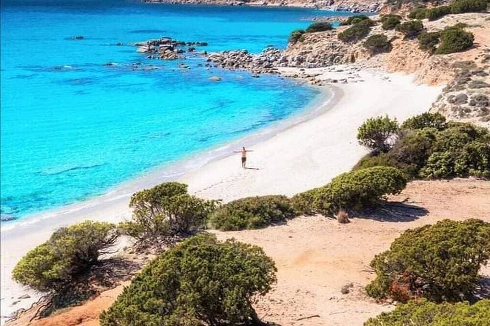 Villasimius in privatem Dorf am Meer Hause in Vermietung für August / September 1