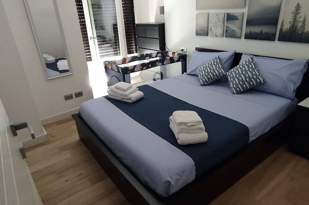 Foto 3 von 30: Prestige Miranda House Roma Ostia, Two-room apartment Comfortable, Elegant.
