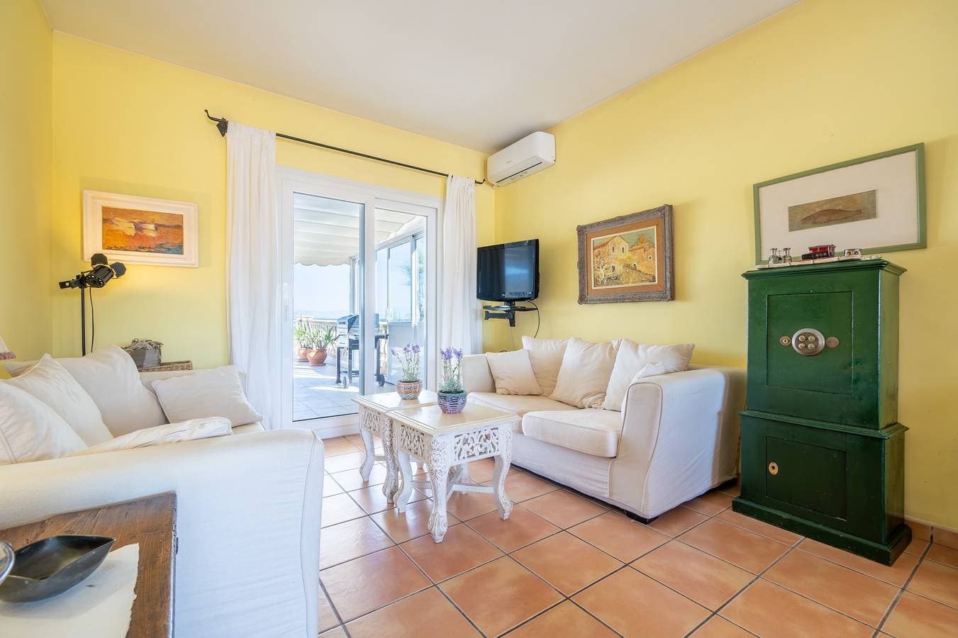 Foto 7 von 32: Ferienhaus 'Es Mirador' mit Meerblick, WLAN und Klimaanlage