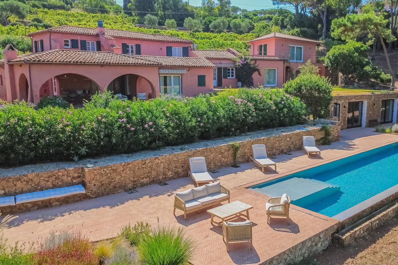 Foto 6 von 72: Villa für 14 Personen mit Garten