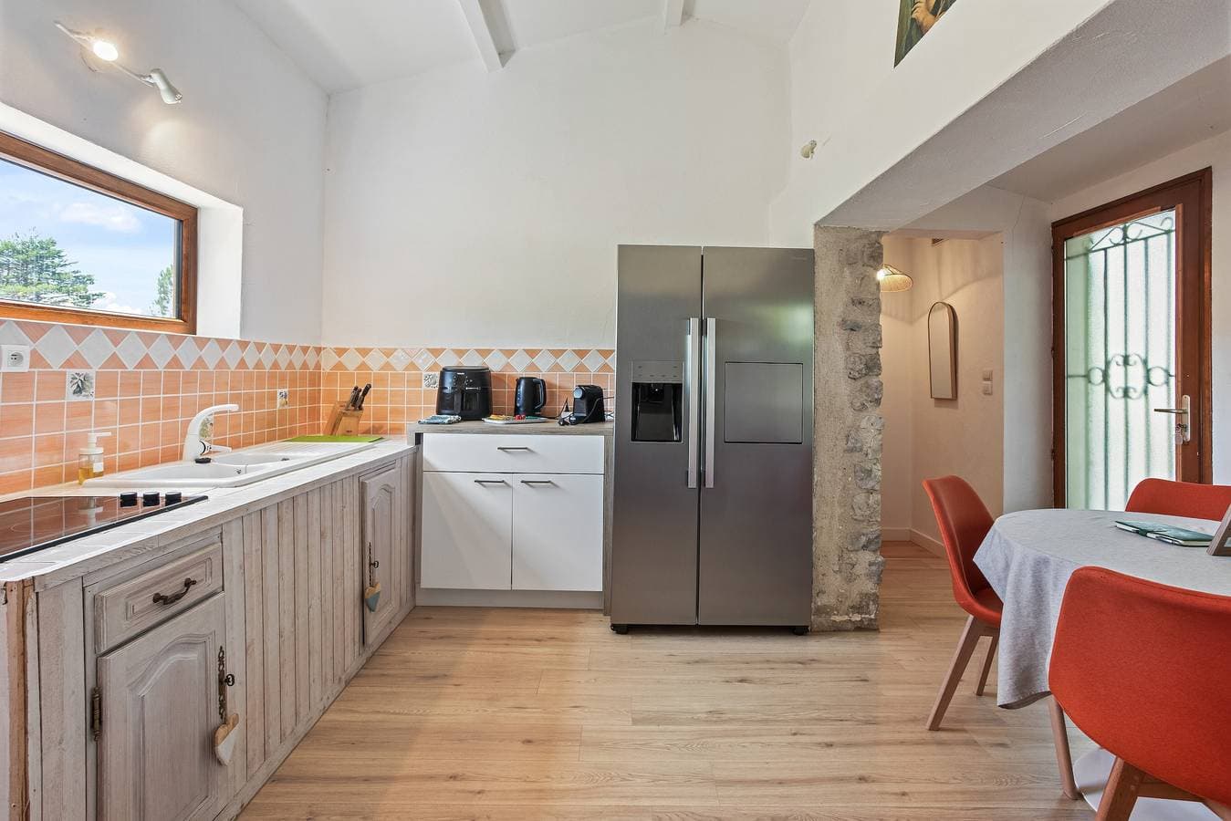 Foto 4 von 28: Ferienhaus 'Lou Mazet Du Gaudon' mit Gemeinschaftspool, Terrasse und Garten