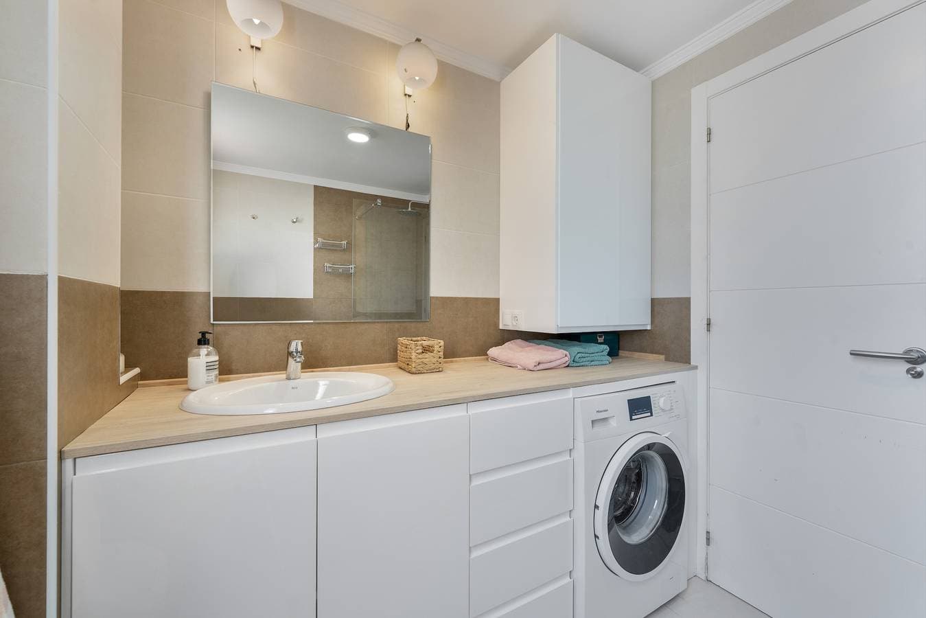 Foto 13 von 27: Apartment 'Pueblo Quinta Deluxe' mit Meerblick, WLAN und Klimaanlage
