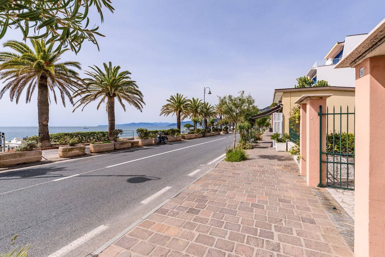 Foto 2 von 25: Diamante Sea Apartment – Elegance by the Sea