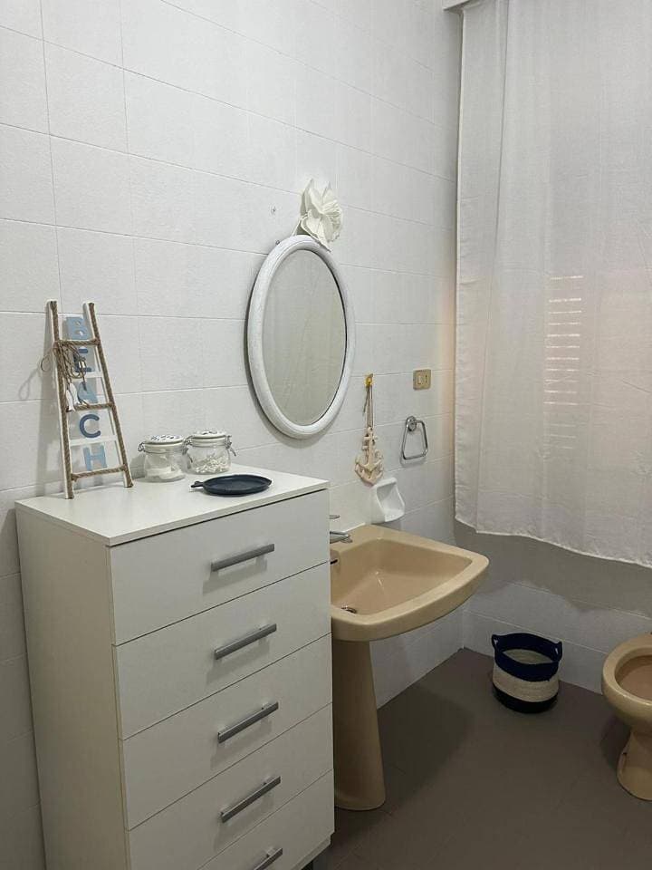 Foto 11 von 14: Triple Room with Shared Bathroom