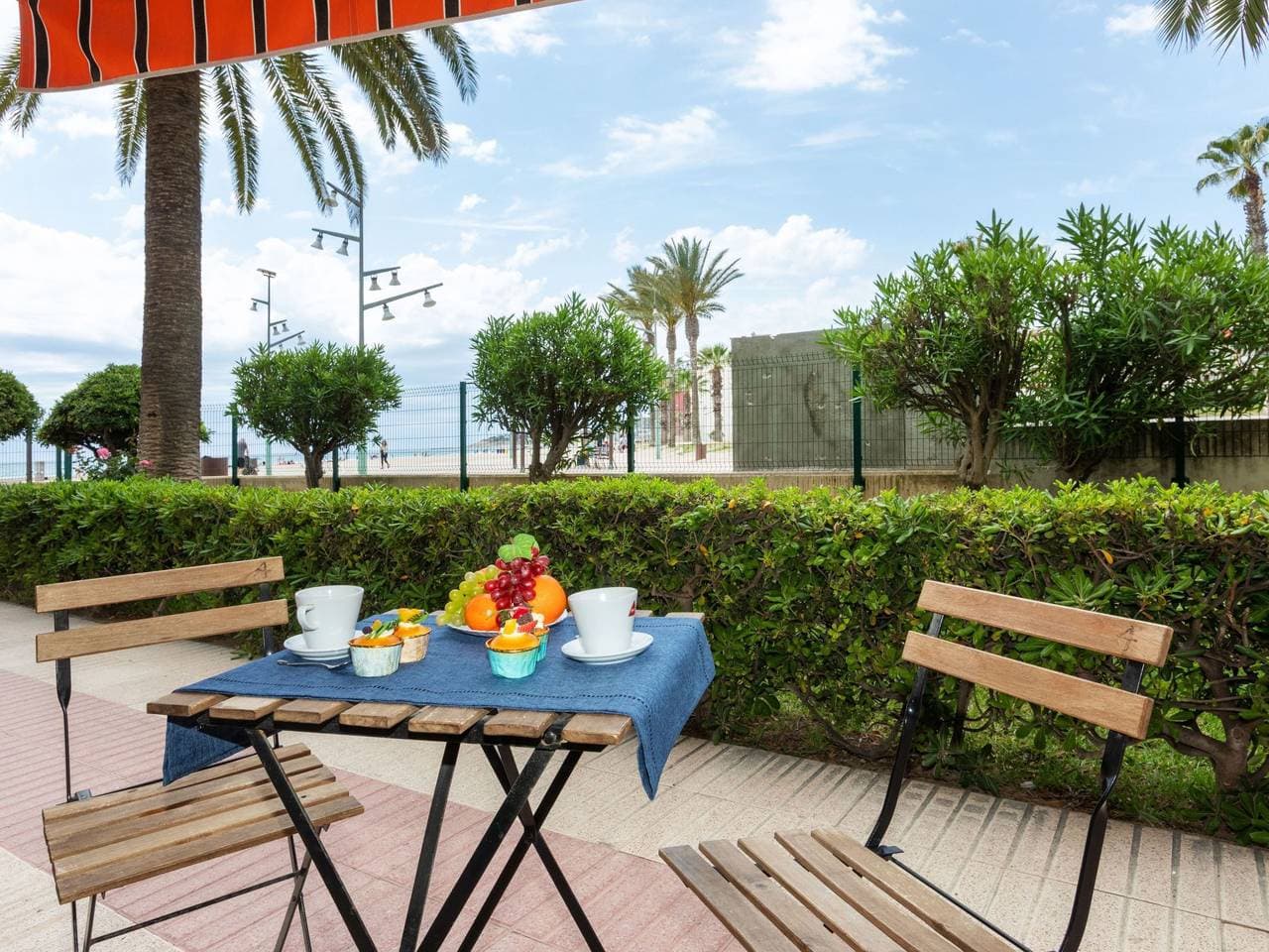La Pineda 2 km von Salou: Gemütliches, komfortables Appartementhaus Paradis Playa 1