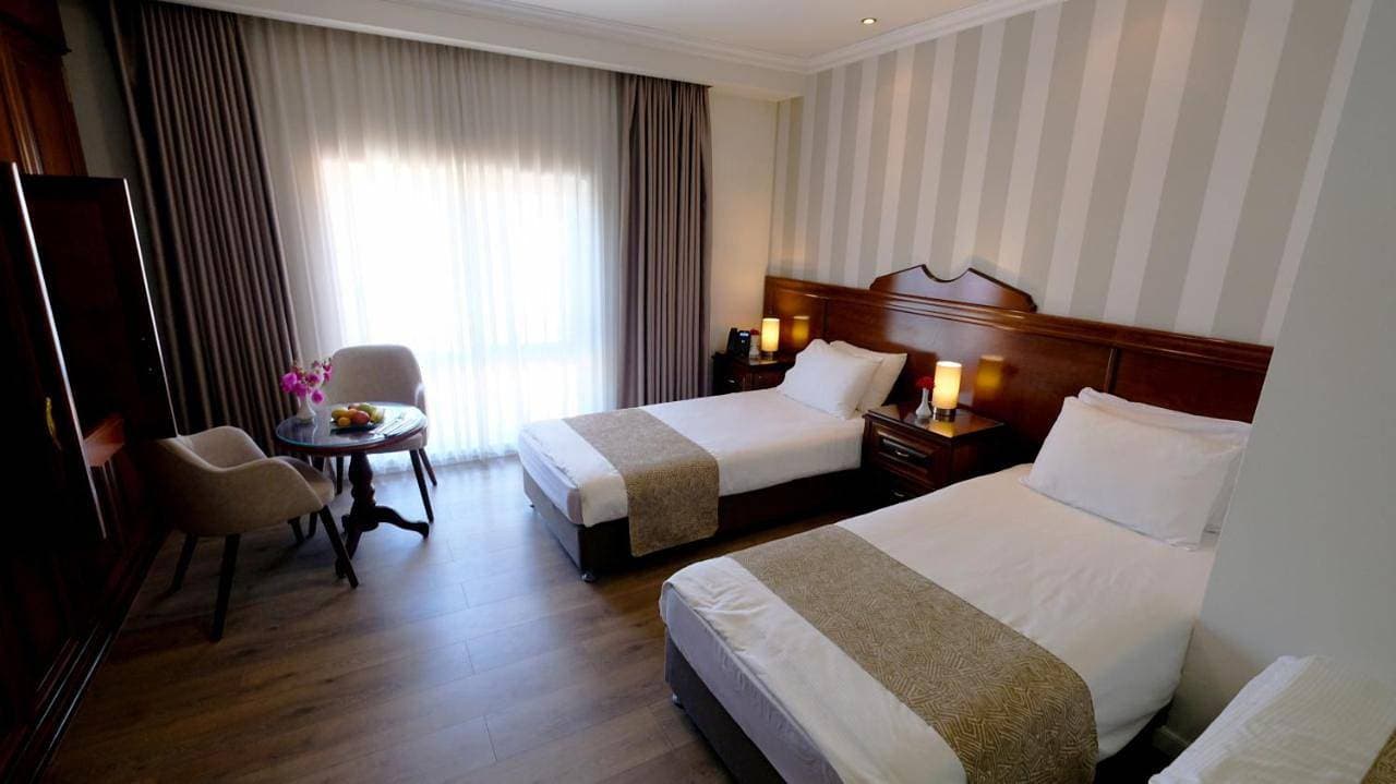 Foto 3 von 12: Standard Twin Room
