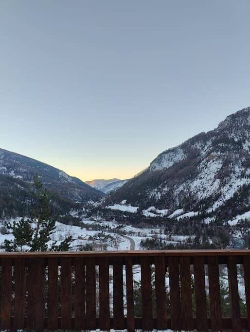 Chalet à 15 min des pistes de ski 1