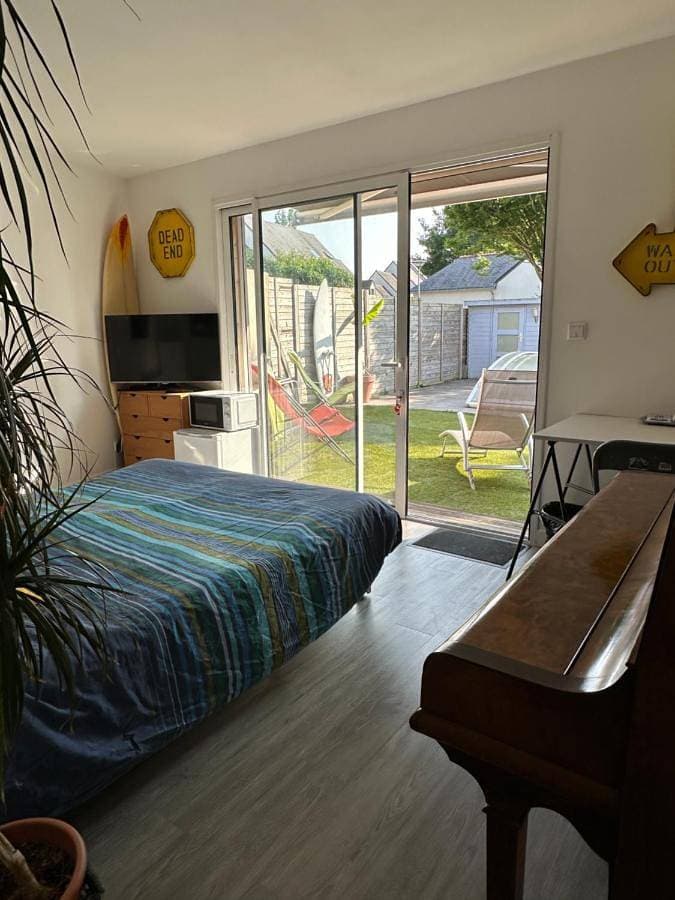 Foto 3 von 9: Double Room with Pool View