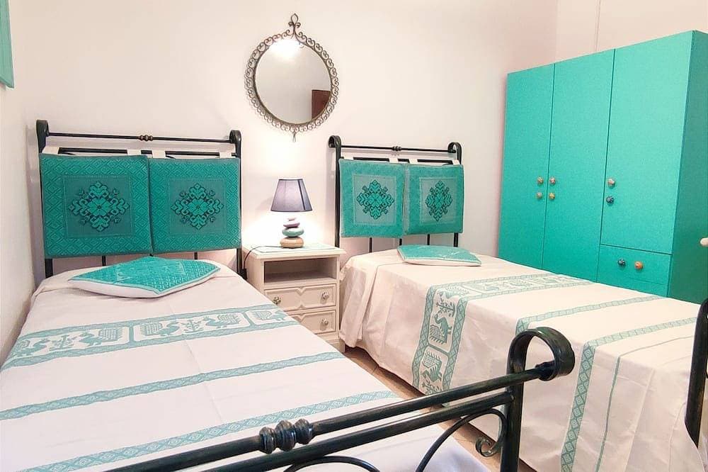 Foto 2 von 30: Villa Terma with Private Pool, Garden And Play Area - Free WiFi!