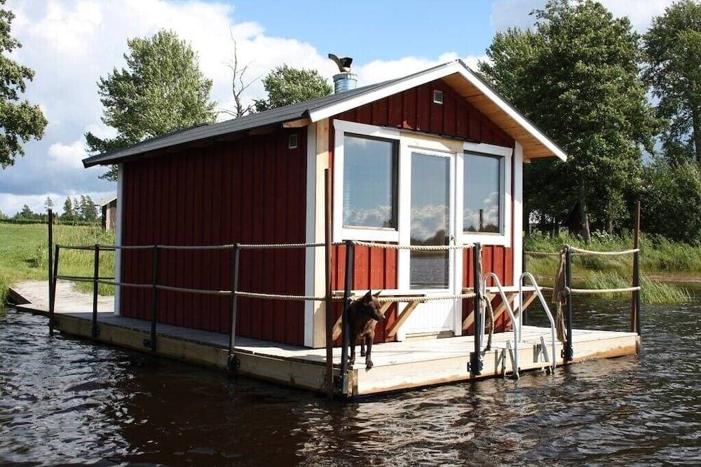 Foto 8 von 30: Herrliche Hütte nur wenige Meter vom Wasser