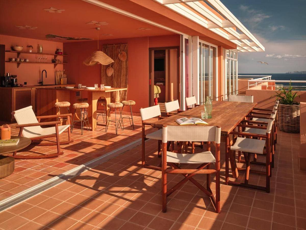 Foto 4 von 12: Double Room with Balcony