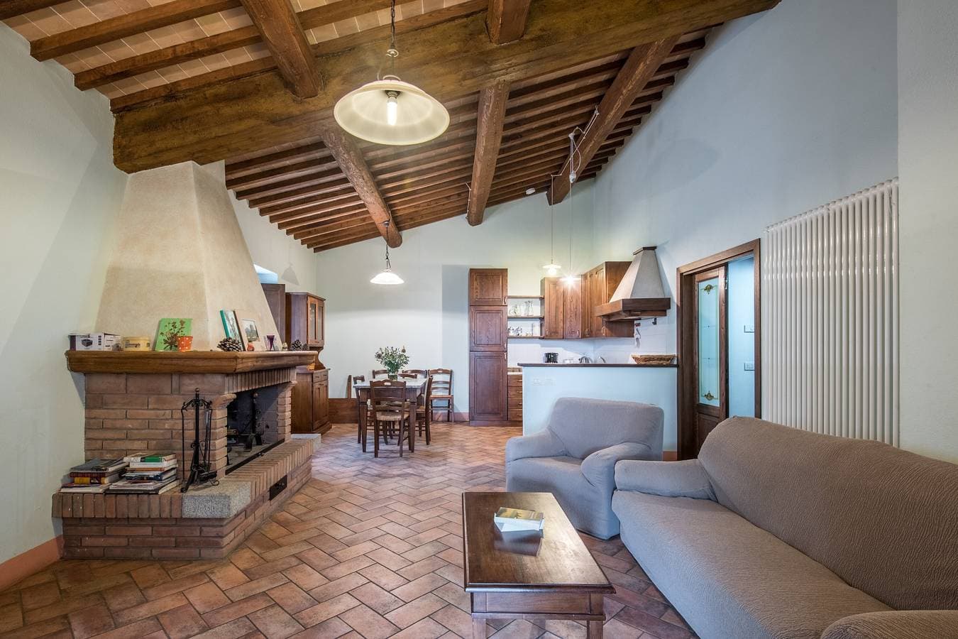 Foto 3 von 23: Agriturismo 'Villa Agriturismo Il Pratone' mit Bergblick, privatem Pool und WLAN