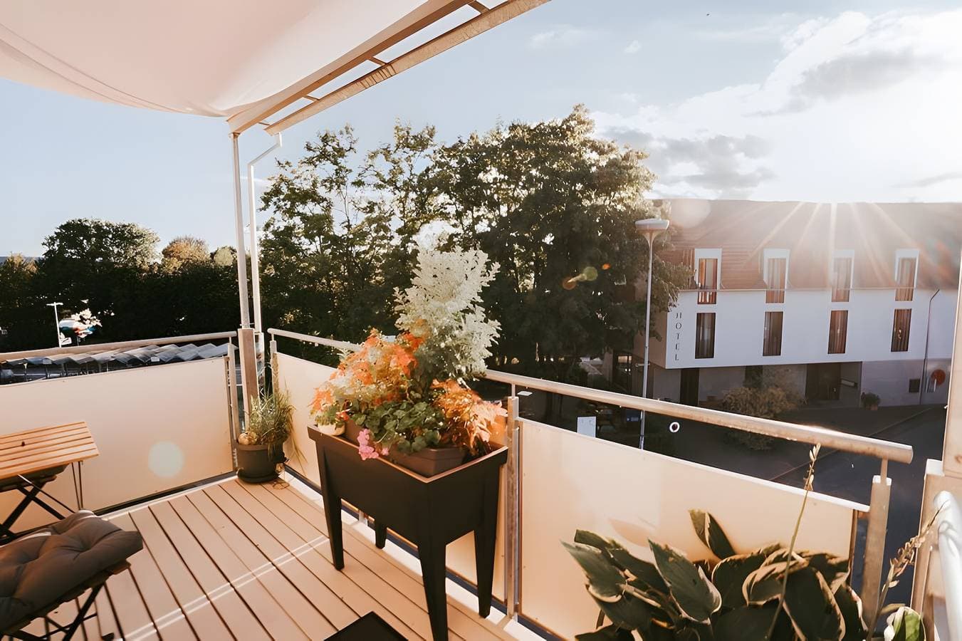 Foto 8 von 25: Ferienwohnung 'Wadee' mit Seeblick, Balkon und Wi-Fi
