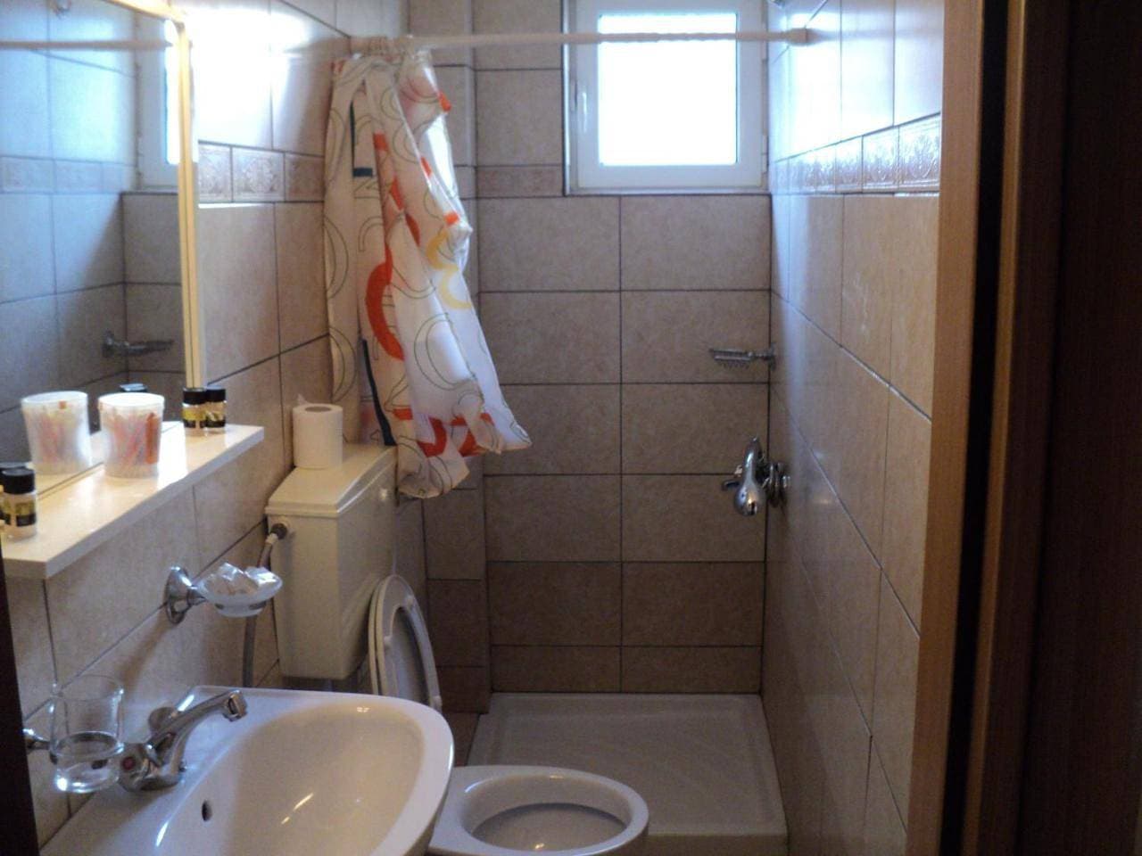 Foto 10 von 11: Double Room with Balcony