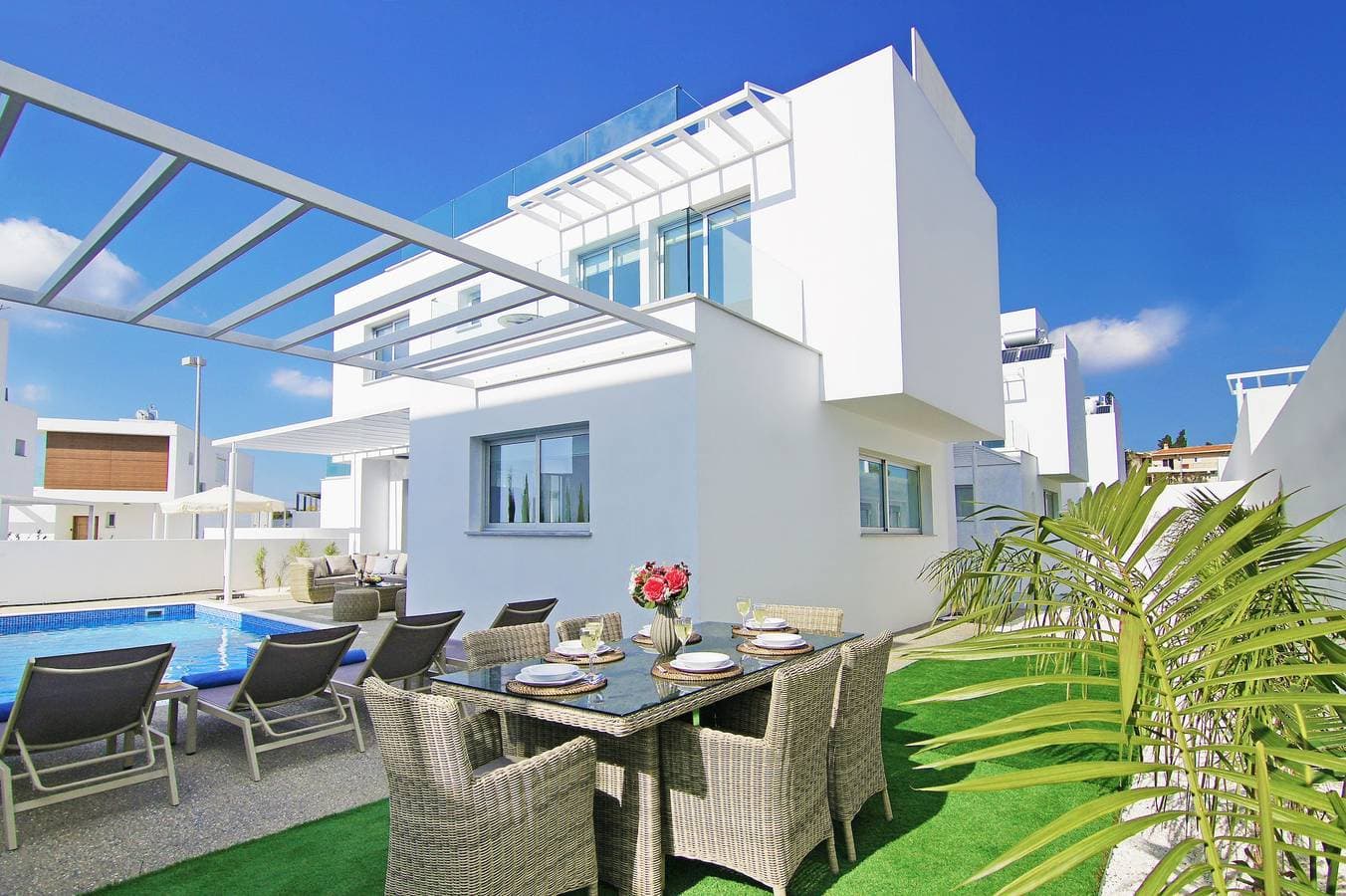 Foto 4 von 43: Villa für 7 Personen mit Balkon